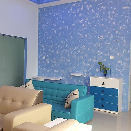 Bentong Street View Guest House 文冬街景旅馆 Kampong Chabang Екстер'єр фото