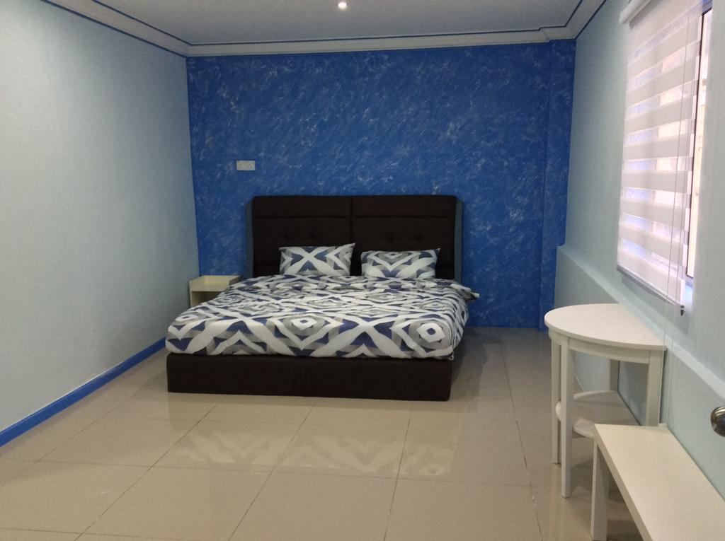 Bentong Street View Guest House 文冬街景旅馆 Kampong Chabang Екстер'єр фото